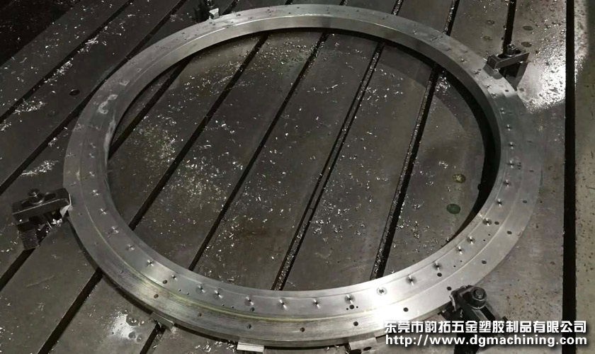 大型數(shù)控龍門銑加工 大型數(shù)控龍門銑加工