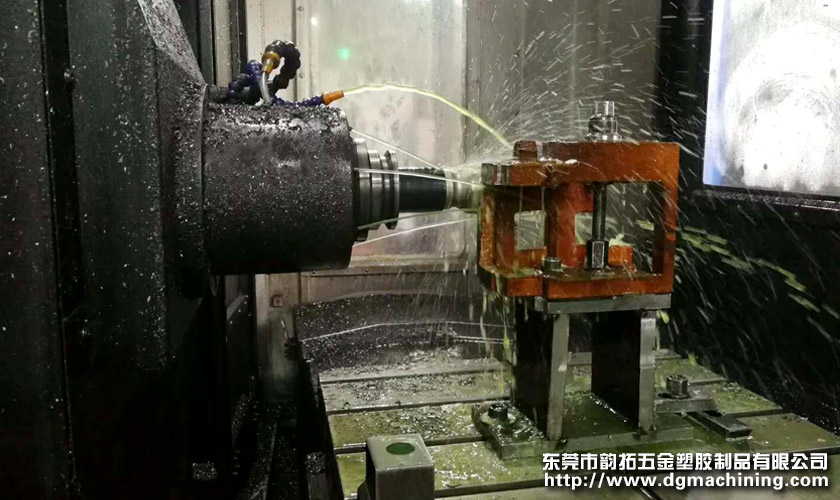 臥式CNC加工中心 臥式CNC加工中心