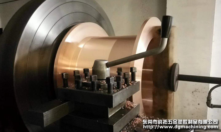 大型數(shù)控車床加工應(yīng)怎樣選擇加工刀具 大型數(shù)控車床加工應(yīng)怎樣選擇加工刀具